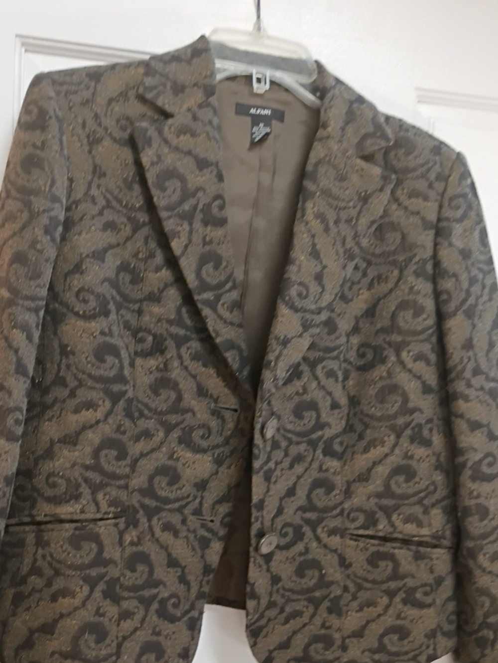 Versatile Dressy Or Jeans Textured Blazer with Gold Threads